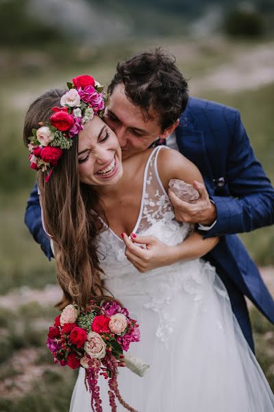 Fotógrafo de casamento Anita Dajka (dajkaanita19). Foto de 27 de outubro 2020