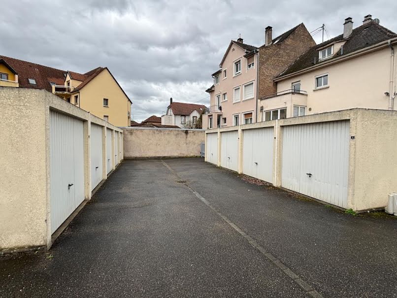 Vente parking  120 m² à Eckbolsheim (67201), 282 000 €