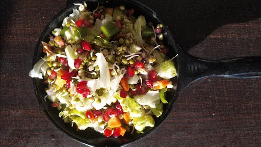 Sprout Raisin Salad