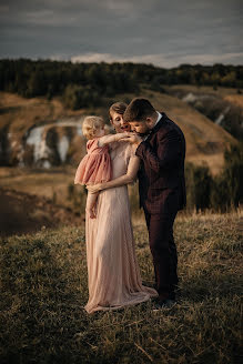 Wedding photographer Alena Krivosheeva (alenkabu). Photo of 8 September 2022