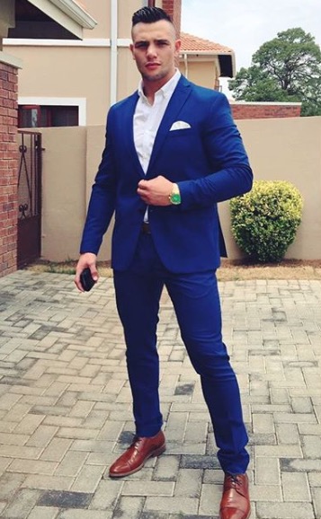 Kevin Lerena all suited up