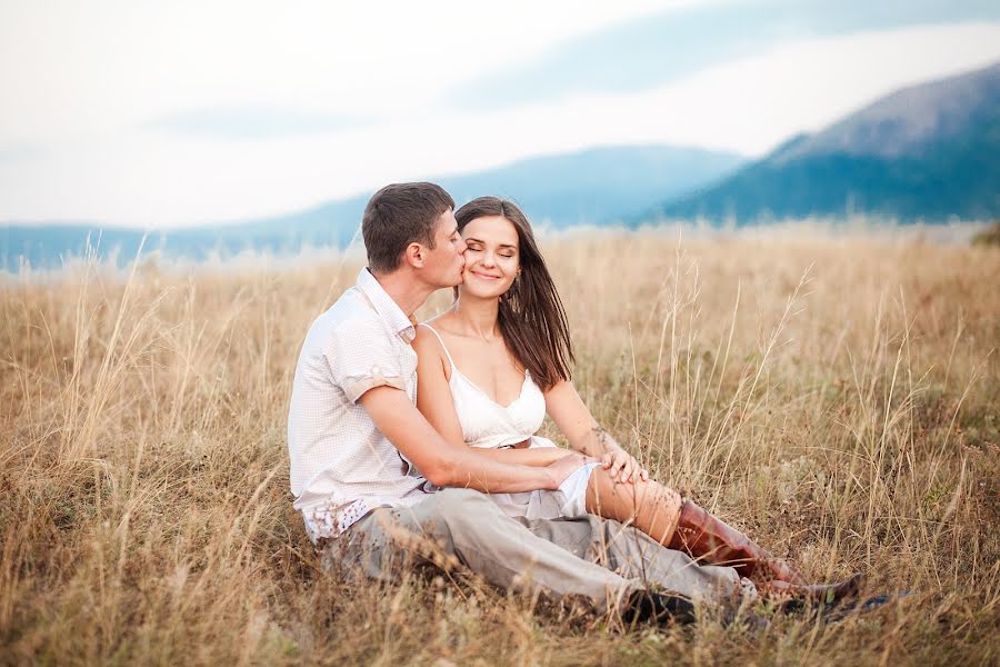 Fotografo di matrimoni Nataliia Shumova (shumova). Foto del 14 agosto 2015