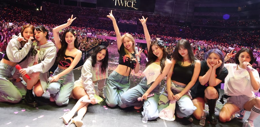 world tour iii twice