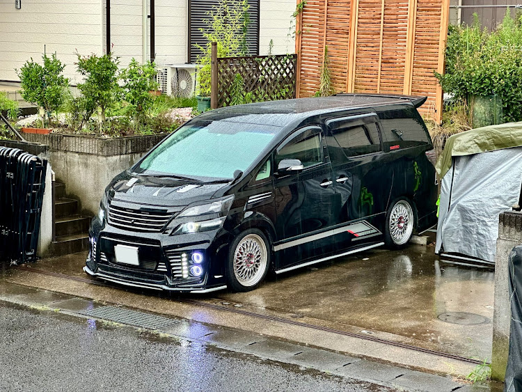 ヴェルファイアのスピードビード・モンキーギャング・洗車・秋の気配に関するカスタム事例の投稿画像9枚目