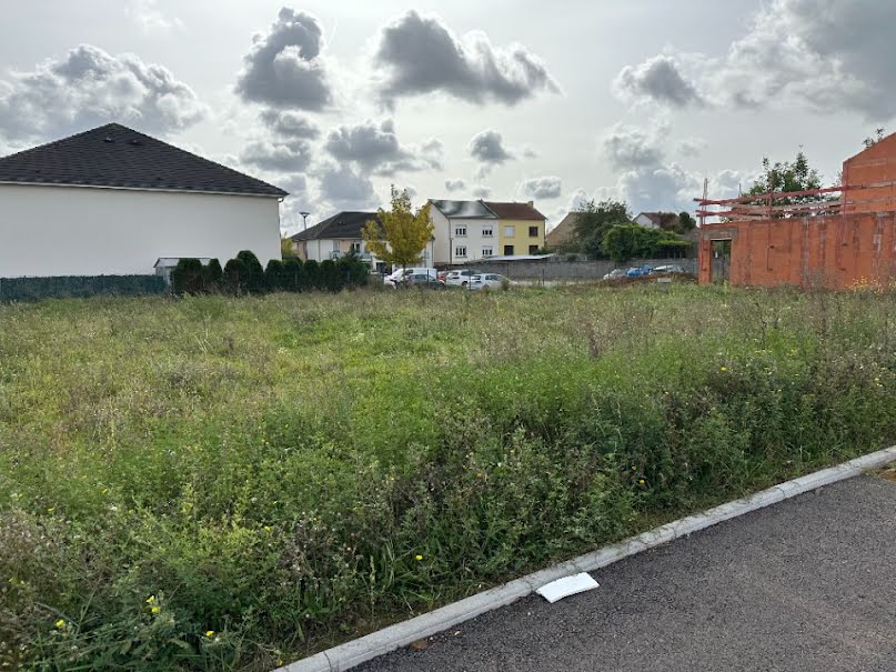 Vente terrain  240 m² à Rettel (57480), 75 000 €