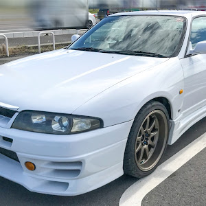 スカイライン GT-R R33