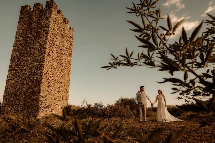 Wedding photographer Theodore Vourlis (vourlisphoto). Photo of 16 December 2023