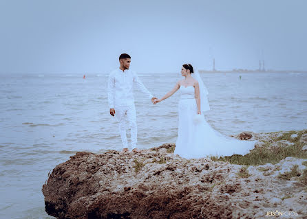 Wedding photographer Jeison Jiemenez (jeisonfotos). Photo of 13 October 2021