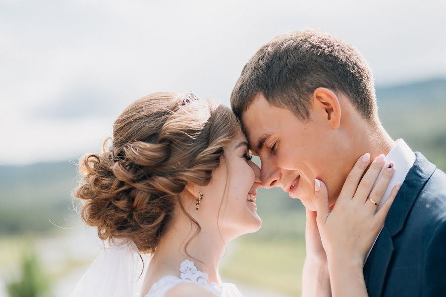 Wedding photographer Aleksandra Babushkina (sashababushkina). Photo of 24 April 2018