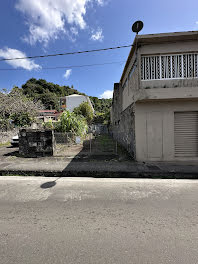 terrain à Saint Pierre (972)