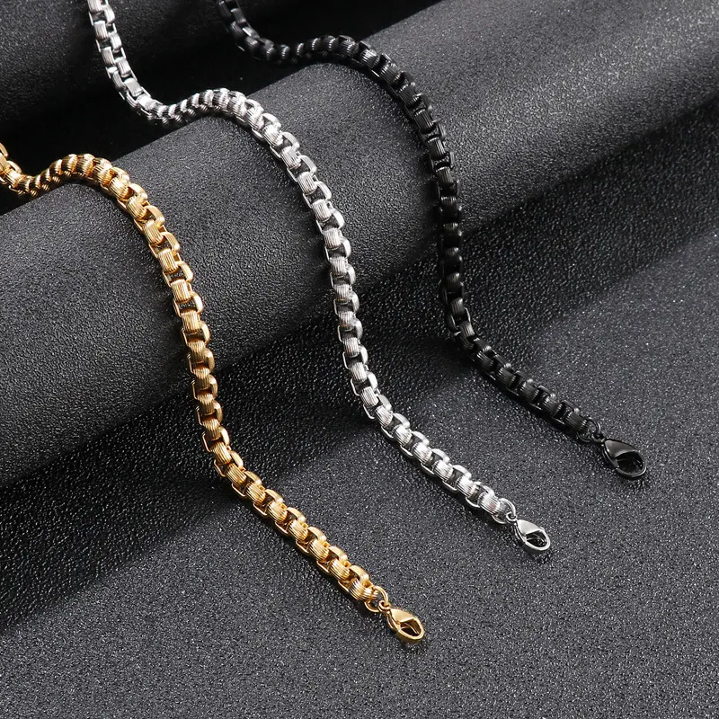 Title 6, Elegante collana e bracciale in acciaio titanio...