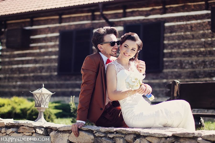 Wedding photographer Anna Hmelnitkaia (annahm). Photo of 15 March 2014