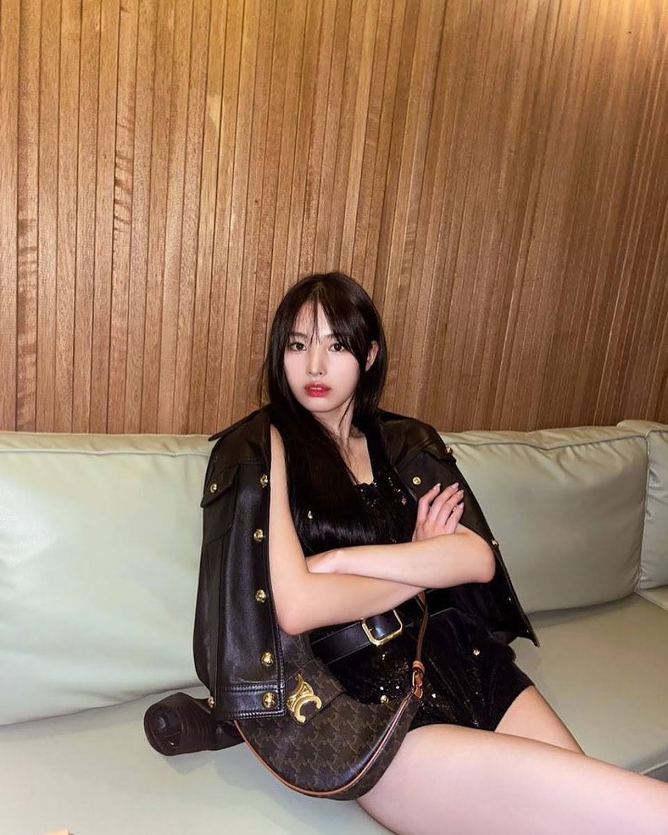 230718 Lisa for CELINE : r/BlackPink