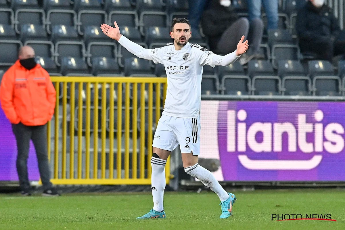 Bernd Storck sort les barbelés pour un joueur d'Eupen : "Assurément l'un des meilleurs joueurs à son poste en Belgique"