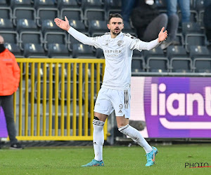 Bernd Storck sort les barbelés pour un joueur d'Eupen : "Assurément l'un des meilleurs joueurs à son poste en Belgique"