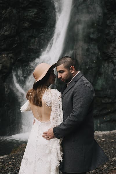 Wedding photographer Nastya Okladnykh (nastyaok). Photo of 15 October 2019