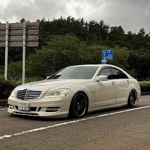 Sクラスセダン W221