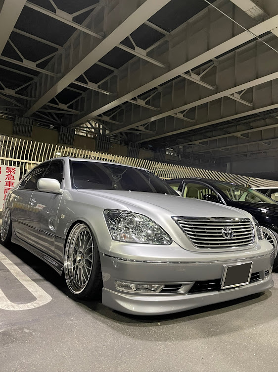 GSのUSDM・VIPCAR・オアシス・30セルシオ後期・30ソアラに関するカスタム事例の投稿画像3枚目