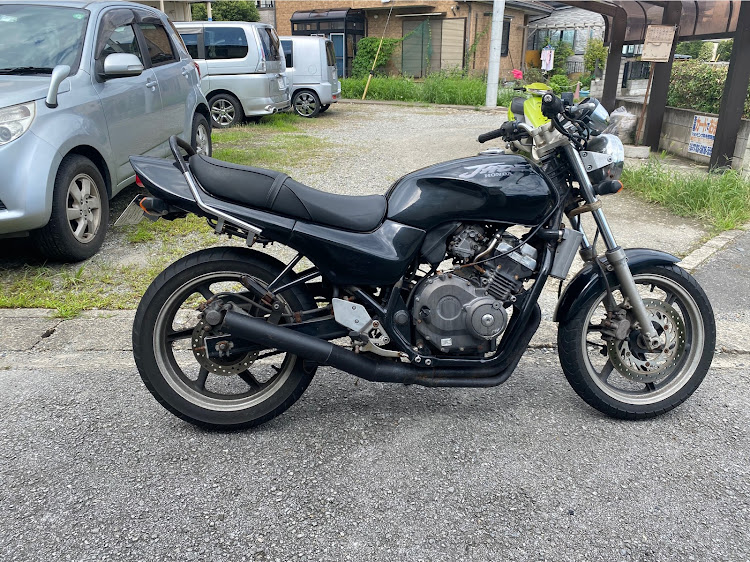 ホルモンスプラッシュさんが投稿したJADE250・CBX400F・もどきに関するカスタム事例の投稿画像1枚目