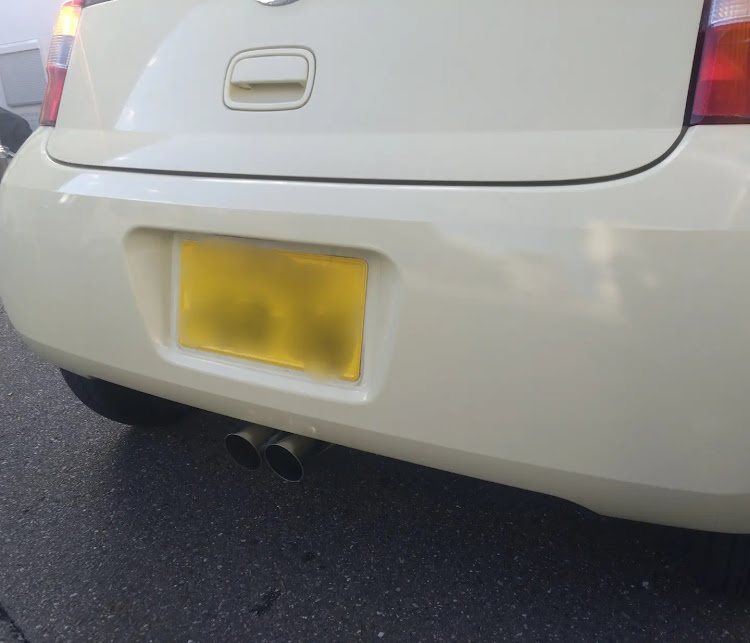 エッセのマフラー大百科・自動車税の季節ですねに関するカスタム事例の投稿画像1枚目