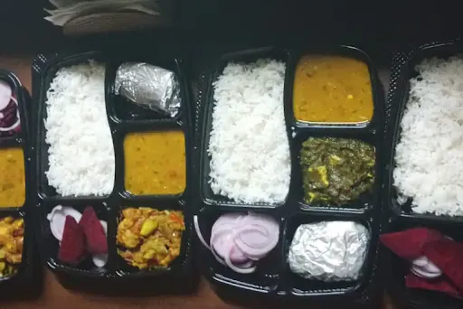 Economic Thali