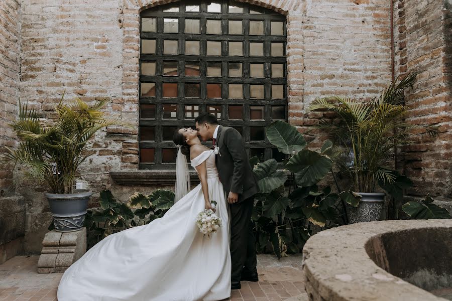 Wedding photographer Elvia Rodríguez (elviaphotolife). Photo of 18 August 2023