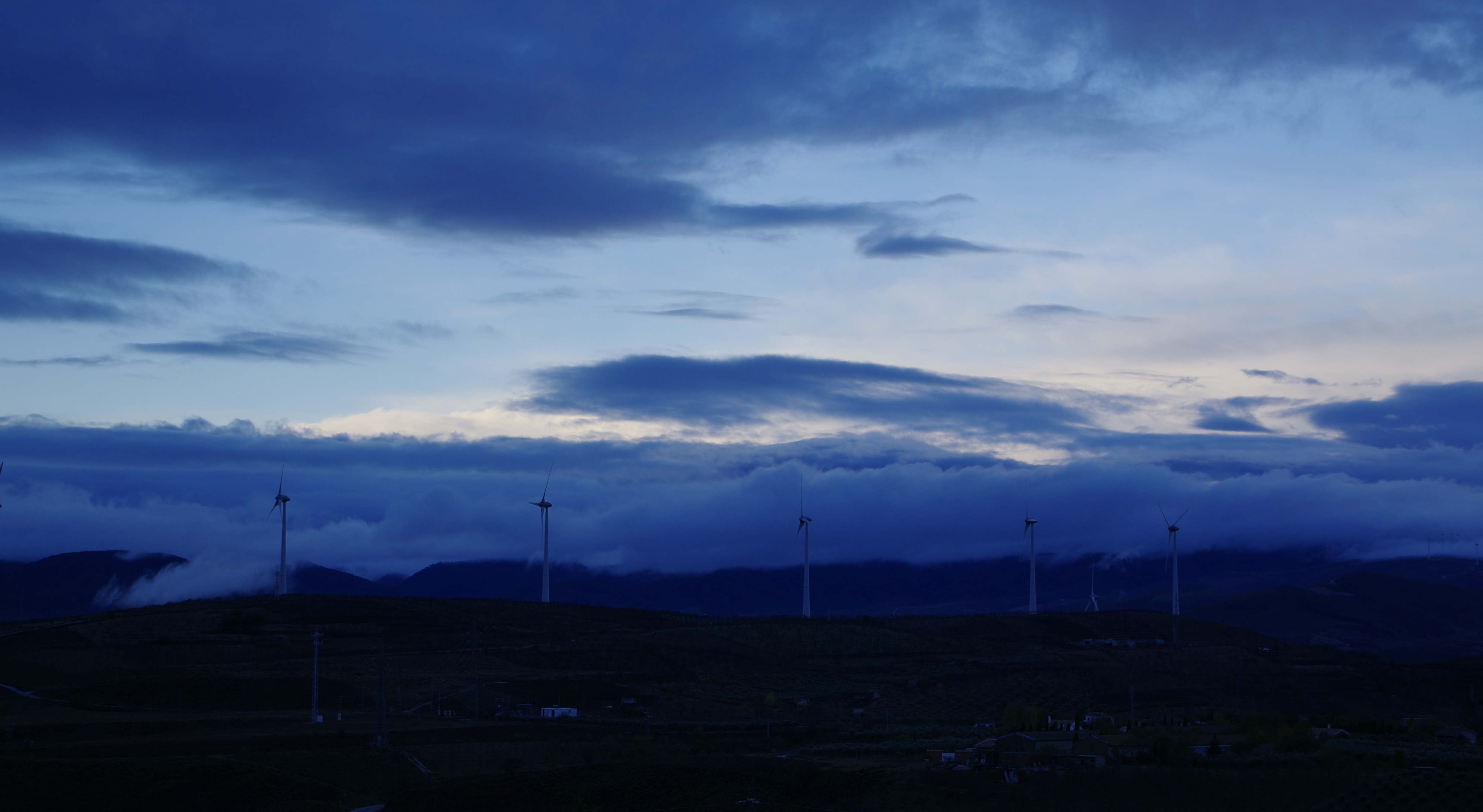 alba con nuvole di Ivano Bolgan