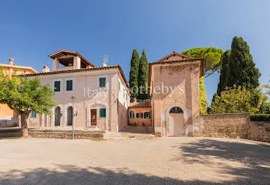 Villa with garden and terrace 2