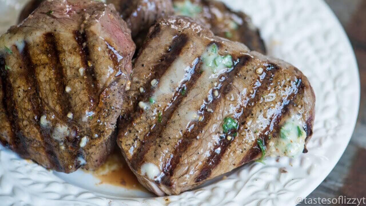 Steak Oscar Recipe - The Kitchen Magpie