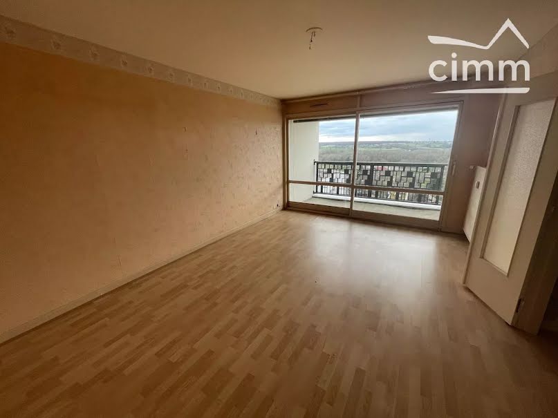 Vente appartement 2 pièces 53.84 m² à Moulins (03000), 66 100 €