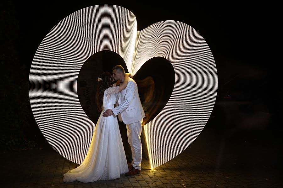 Fotógrafo de casamento Sandris Kūlinš (sandrisfoto). Foto de 7 de outubro 2020