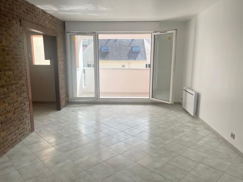 Location  appartement 3 pièces 69 m² à Epernay (51200), 700 €