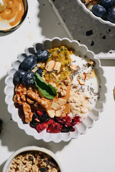 Muesli Bowl With Honey & Nuts