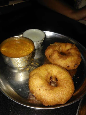Damodar Veg Restaurant photo 