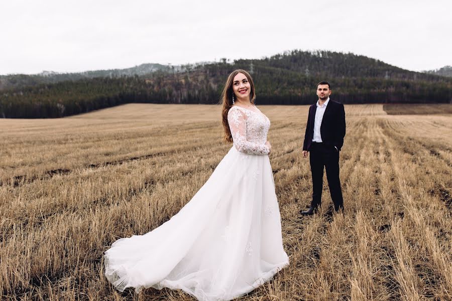 Wedding photographer Maksim Pakulev (pakulev888). Photo of 17 December 2018