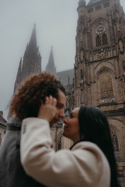 Fotograf ślubny Sarka Parkes (sarkaparkes). Zdjęcie z 13 marca