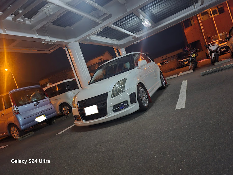 スイフトスポーツの愛機に乗りたい(T ^ T )・排気漏れ修理・熱中症に気をつけて!!・オフ会・梅雨の晴れ間に関するカスタム事例の投稿画像4枚目