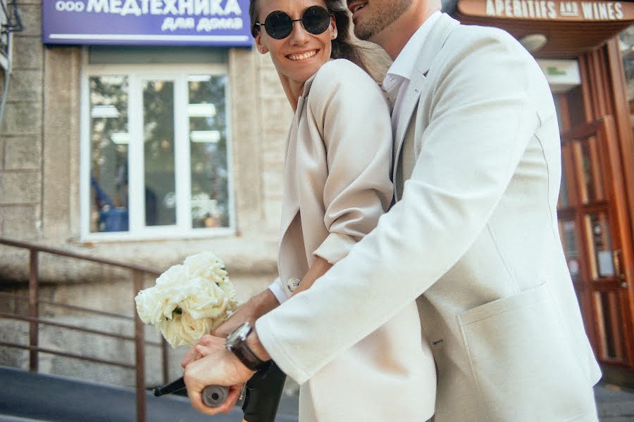 Fotógrafo de casamento Aleksey Gricenko (griiitsenko). Foto de 17 de janeiro 2022