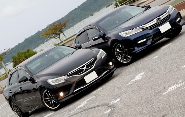 アコードの海中道路MT🚙・130マークX初コラボ💜・まつーさんレガシィ納車&チームステッカー貼り😉・スーパームーン🌕に関するカスタム事例の投稿画像5枚目