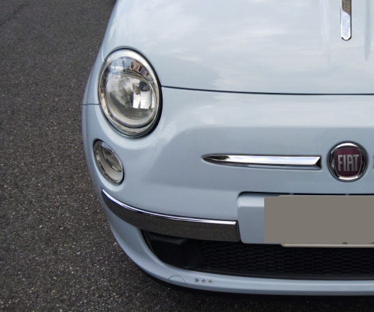 500Cの500c・洗車・アルミテープチューン・エスデザイン液体保護スプレー・SPF50+++が効かないのに関するカスタム事例の投稿画像4枚目