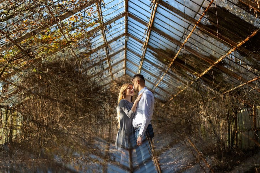 Fotógrafo de casamento Zbyszek Chołuj (angell). Foto de 8 de dezembro 2019