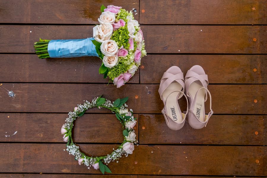 Fotografo di matrimoni Luis Tovilla (loutovilla). Foto del 13 ottobre 2018