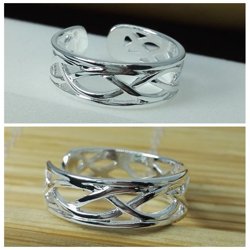 Anello per piede in tessuto argentato con ritenzione del colore, un accessorio durevole, elegante e luminoso per abbellire i tuoi piedi.