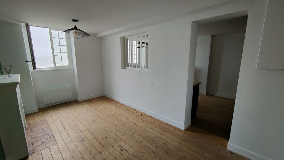 Vente appartement 3 pièces 56 m² à Bordeaux (33000), 357 420 €