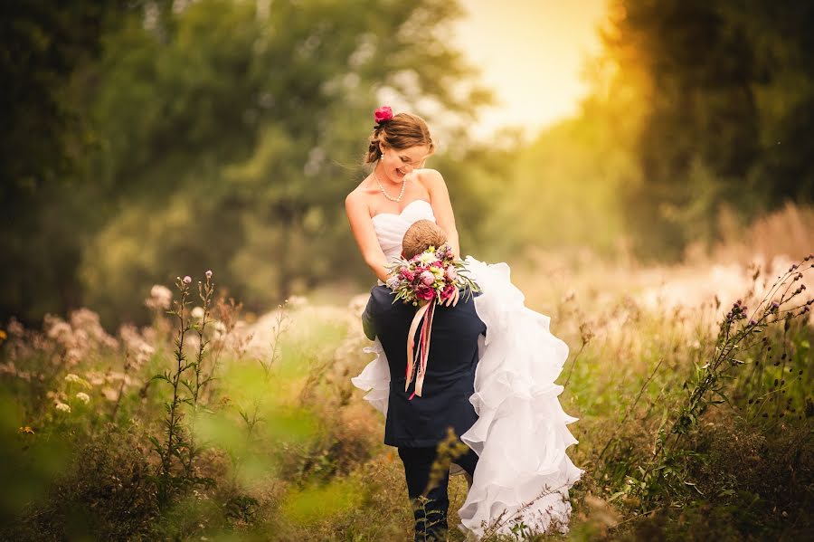 Fotógrafo de casamento Sergey Boshkarev (sergeybosh). Foto de 26 de setembro 2014