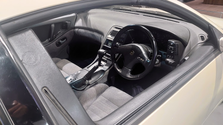スカイライン GT-RのBNR34・スカイラインGT-R・日産グローバルギャラリー・フェアレディZに関するカスタム事例の投稿画像10枚目