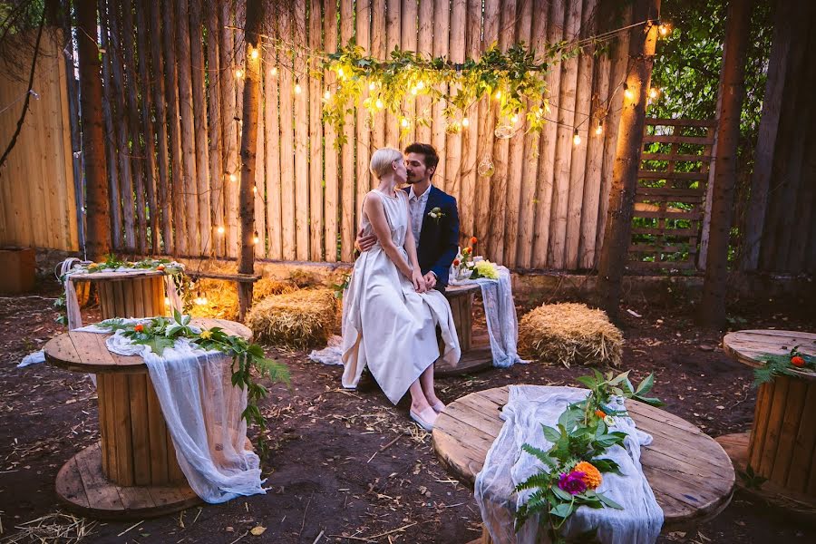 Photographe de mariage Roman Selyutin (fotoroman). Photo du 1 mars 2017