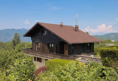 Chalet with panoramic view and terrace 7