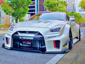 Nissan Gt R のlb Works コロナウイルスに負けるな 愛車紹介 納車 リバティーウォークに関するカスタム メンテナンスの投稿画像 車のカスタム情報はcartune