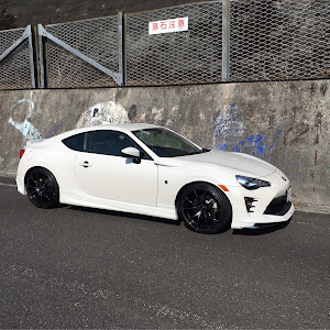 86
